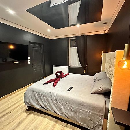 Dark Room Blois - Love Room Saint-Gervais-la-Foret Ngoại thất bức ảnh